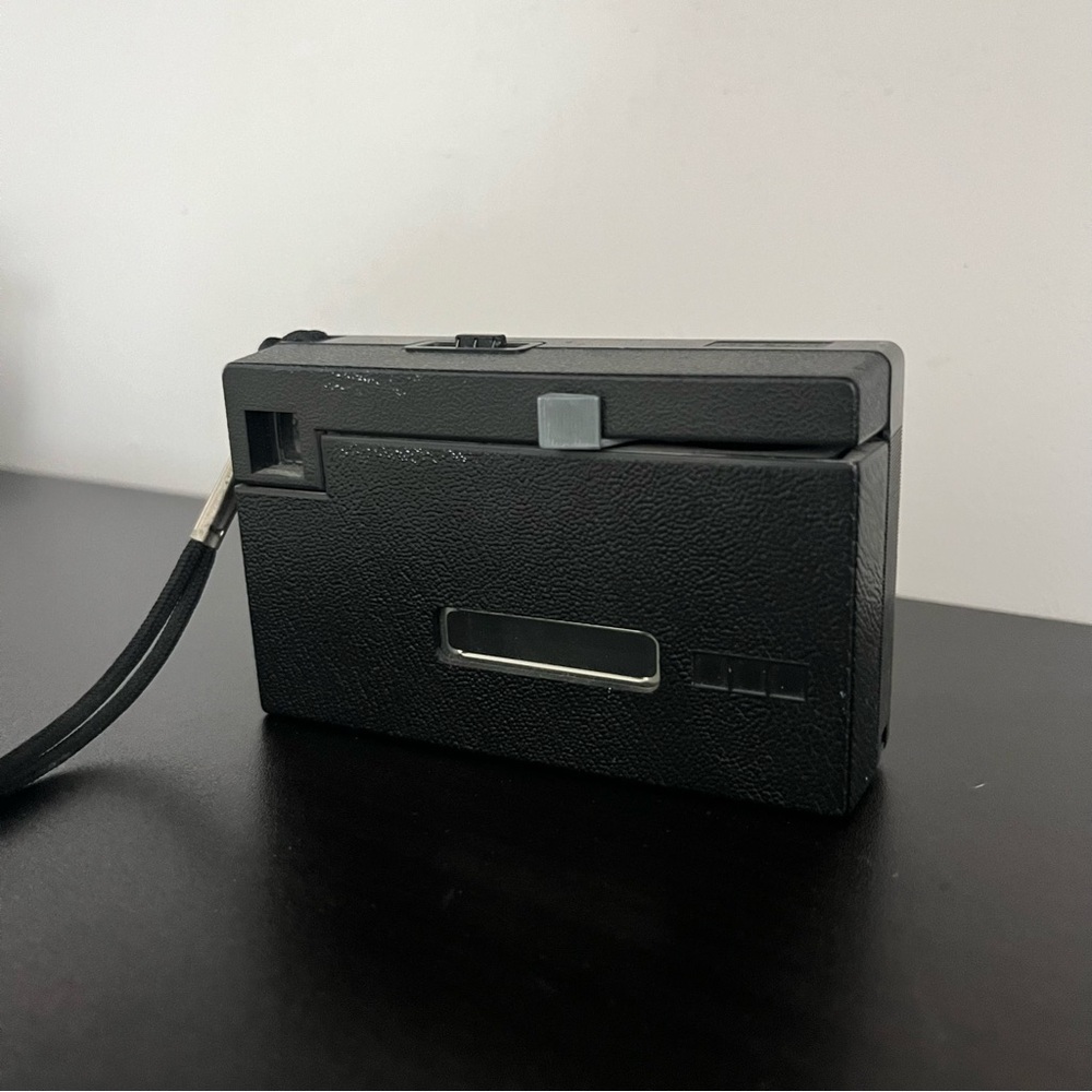 Kodak Instamatic Camera X-15F Vintage Untested 1970s With Strap For Parts​ - Picture 3 of 9